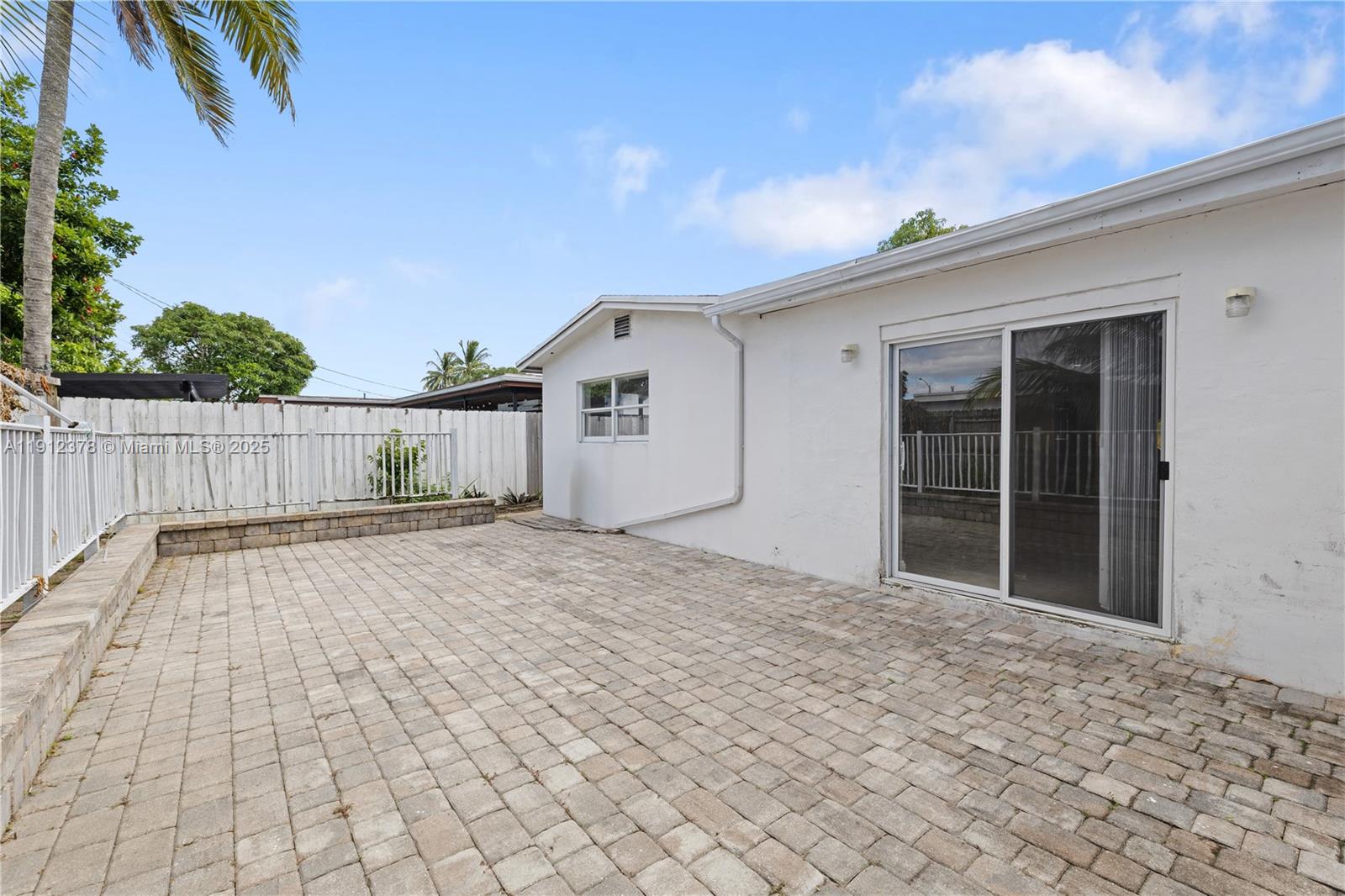 7753 Dilido Boulevard Miramar, FL 33023 - Photo 36 of 38