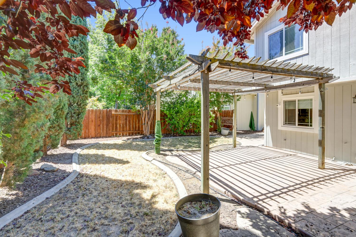 6932 Springmont Drive Elk Grove, CA 95758 - Photo 42 of 47
