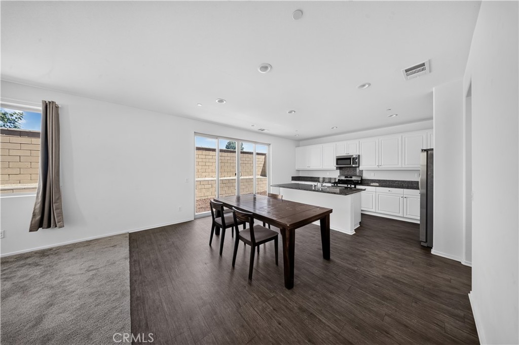 560 East Vodden Street Rialto, CA 92376 - Photo 25 of 59