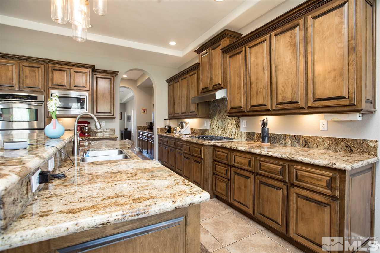 10030 Burghley Lane Reno, NV 89521 - Photo 6 of 25 Photo 6
