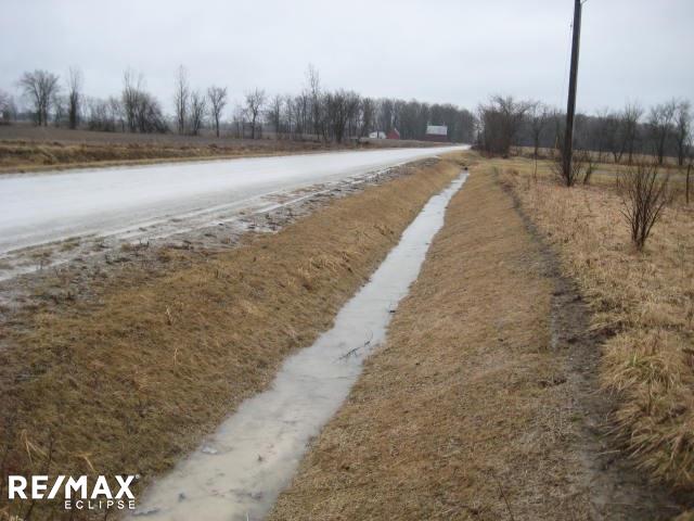 6299 Cade Road Imlay City, MI 48444 - Photo 3 of 5