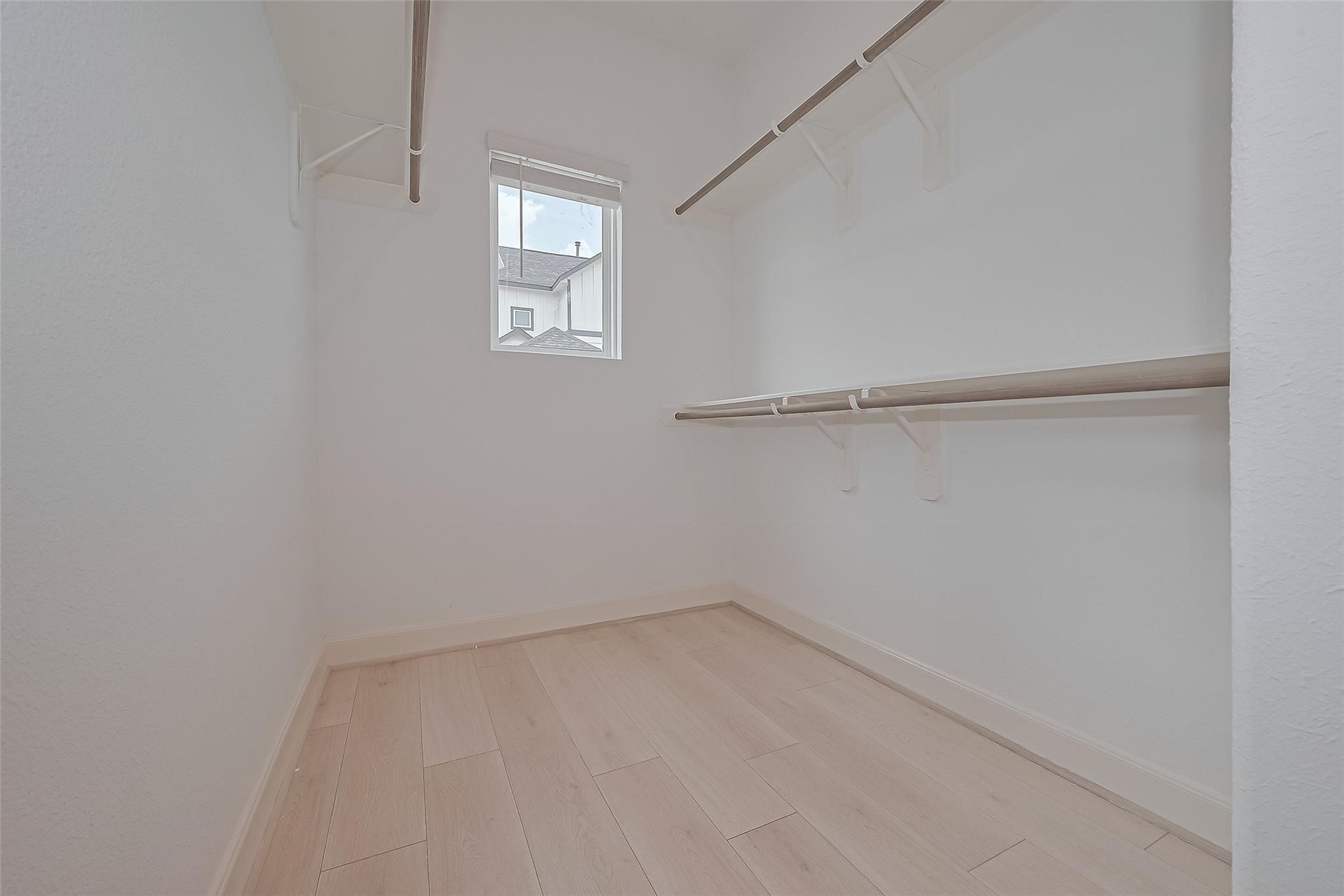8913 Grovner Place Houston, TX 77080 - Photo 27 of 44