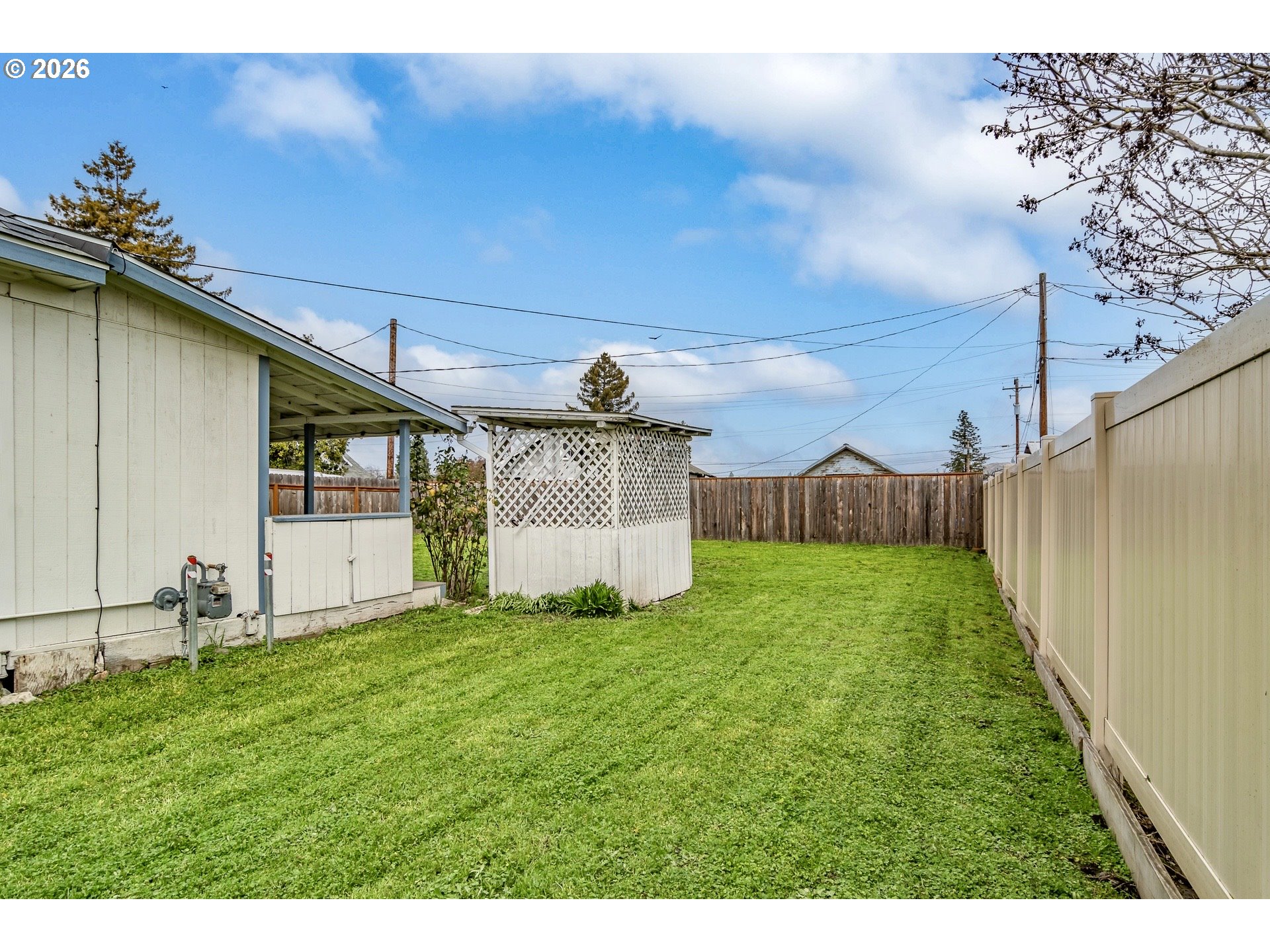 139 South R Street Riddle, OR 97469 - Photo 31 of 33 a view of a backyard
