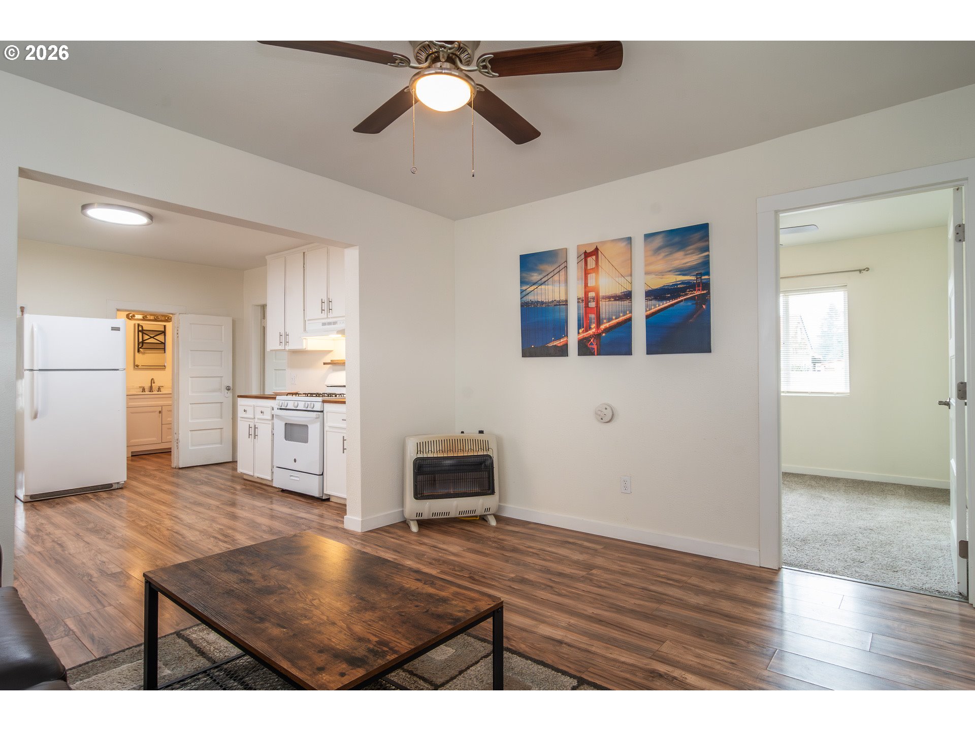 139 South R Street Riddle, OR 97469 - Photo 6 of 33 a view interior of the house and kitchen view