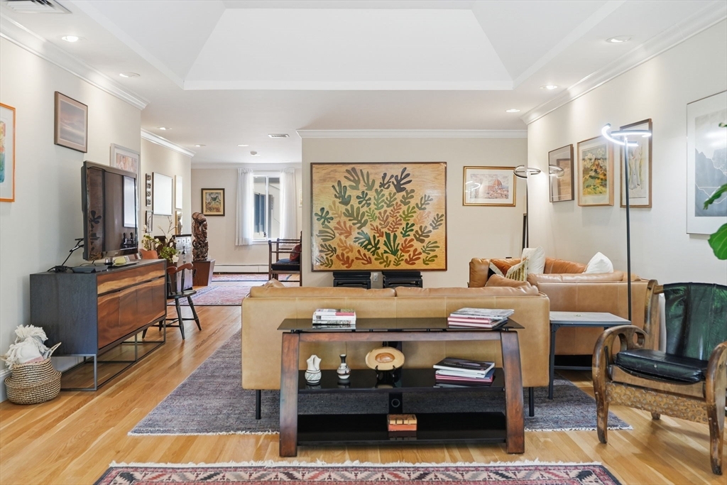 232 Allandale Road, Unit 3A Boston, MA 02467 - Photo 7 of 38 Gallery Image 7