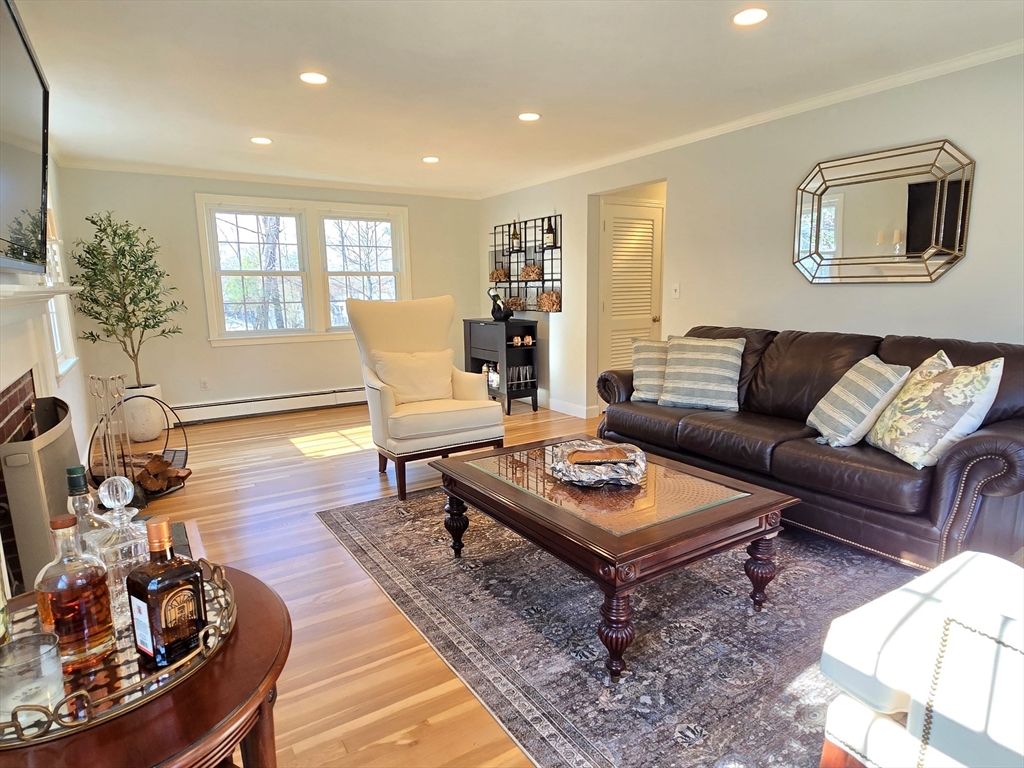 53 Jodie Road Framingham, MA 01702 - Photo 12 of 41 Gallery Image 12