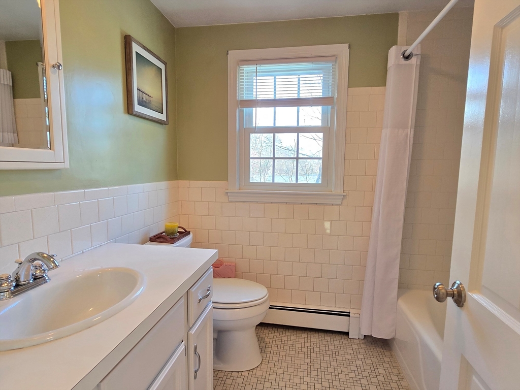 53 Jodie Road Framingham, MA 01702 - Photo 36 of 41 Gallery Image 36