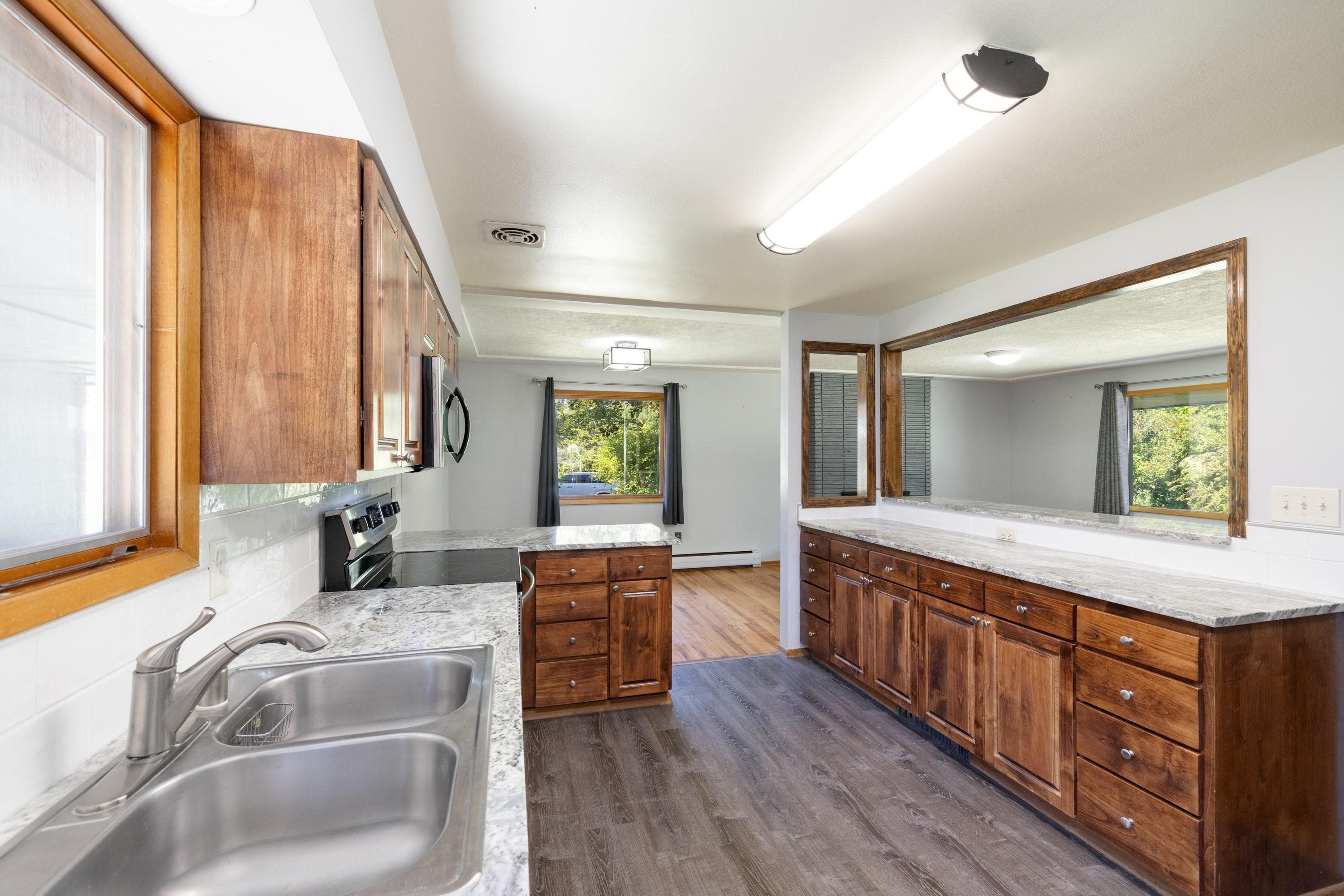 2609 West Waikiki Road Spokane, WA 99218 - Photo 15 of 30