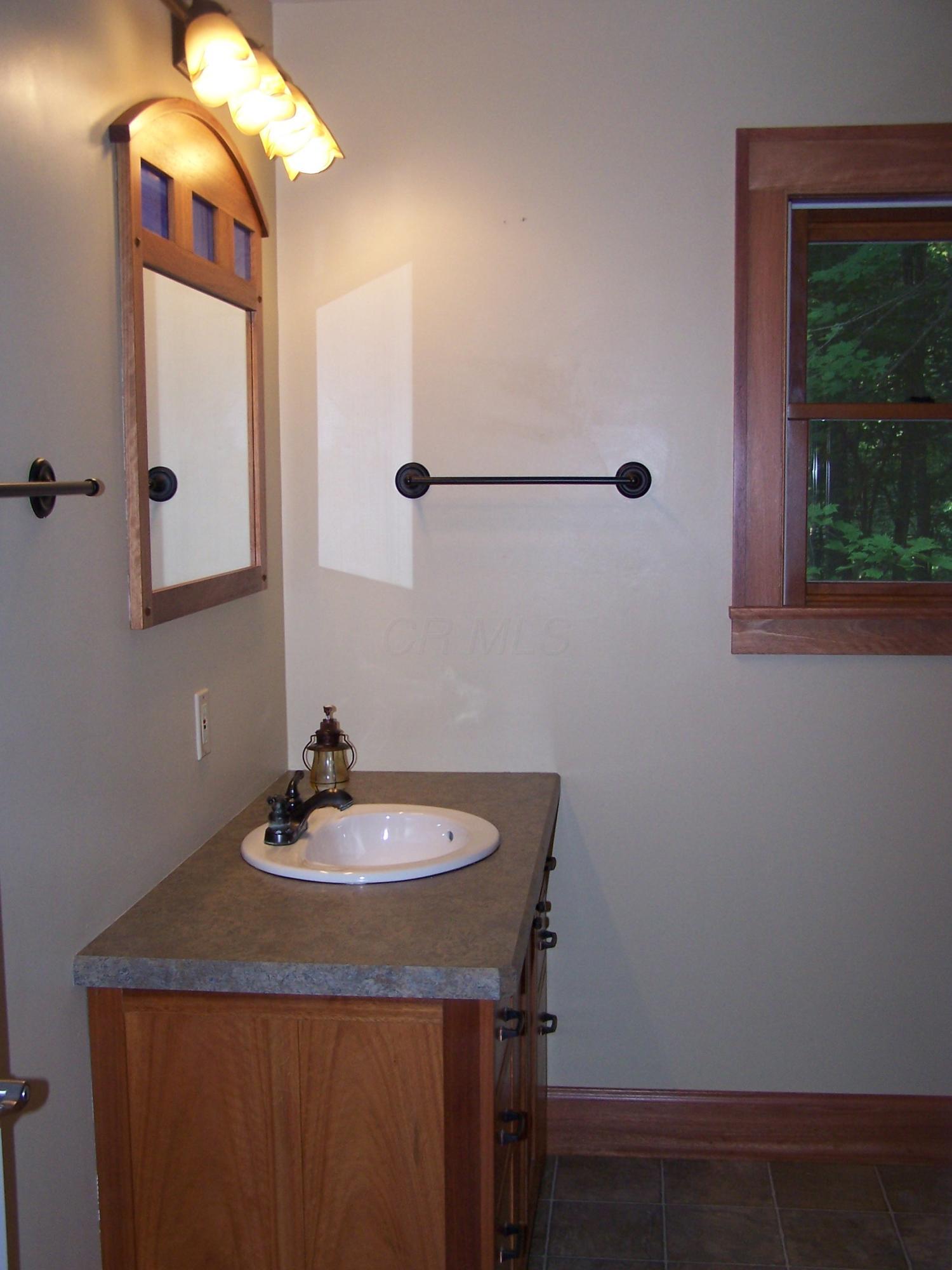 34897 Vickers Road Logan, OH 43138 - Photo 16 of 23 Gallery Image 16