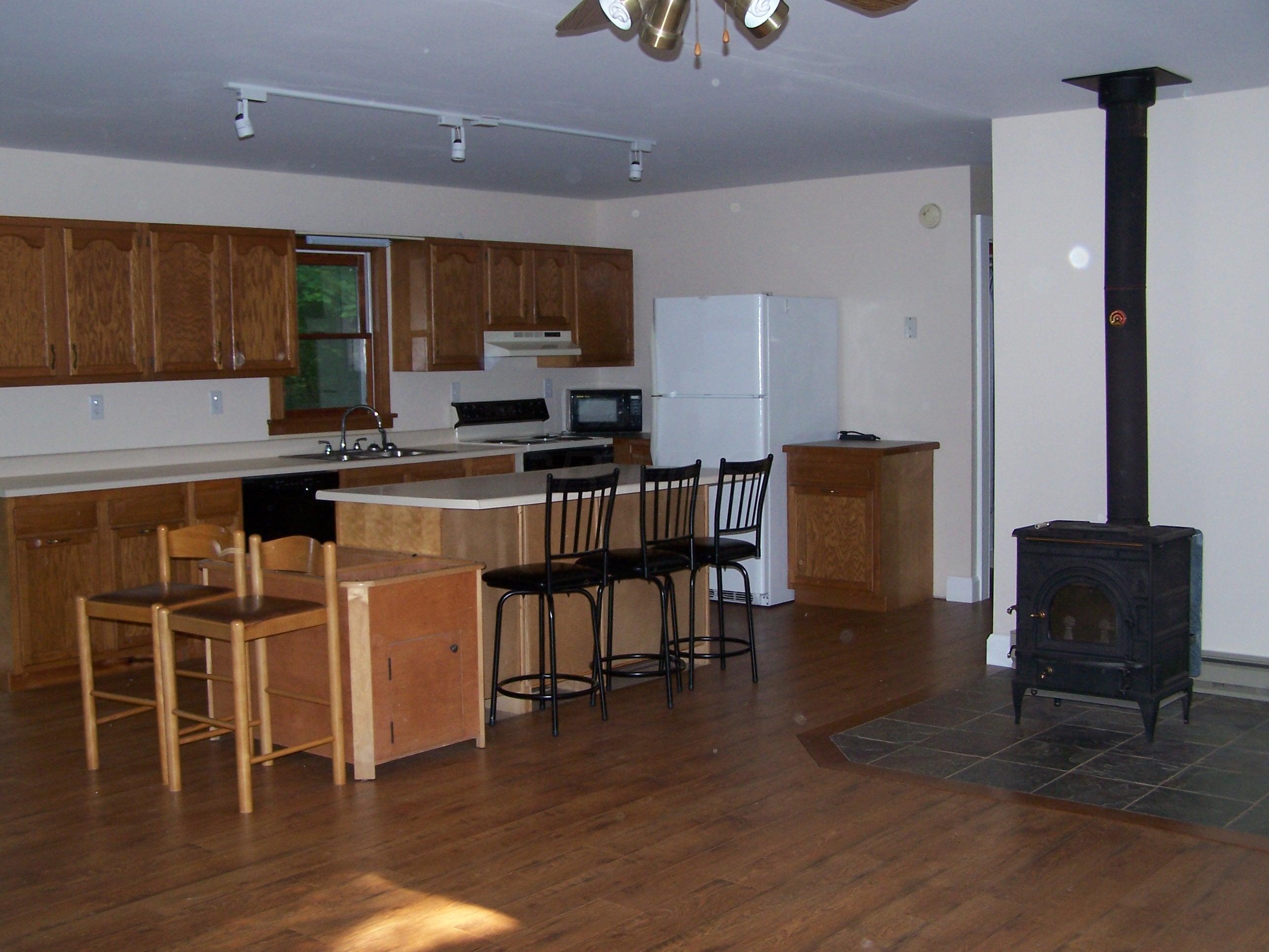 34897 Vickers Road Logan, OH 43138 - Photo 9 of 23 Gallery Image 9