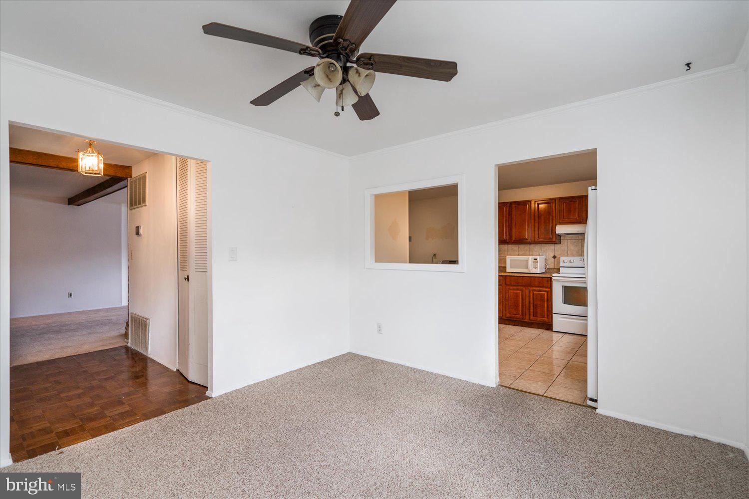 7207 Kennebunk Road Baltimore, MD 21244 - Photo 14 of 34 Dinning Room