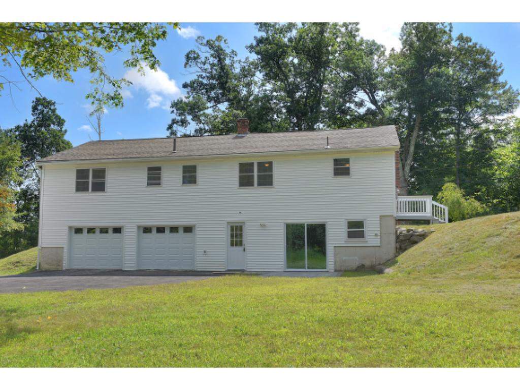 63 Tenney Road Sandown, NH 03873 - Photo 4 of 32