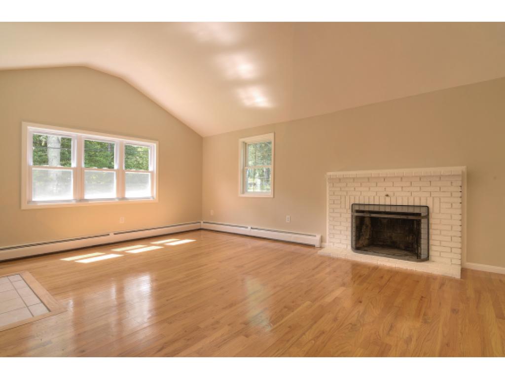 63 Tenney Road Sandown, NH 03873 - Photo 6 of 32