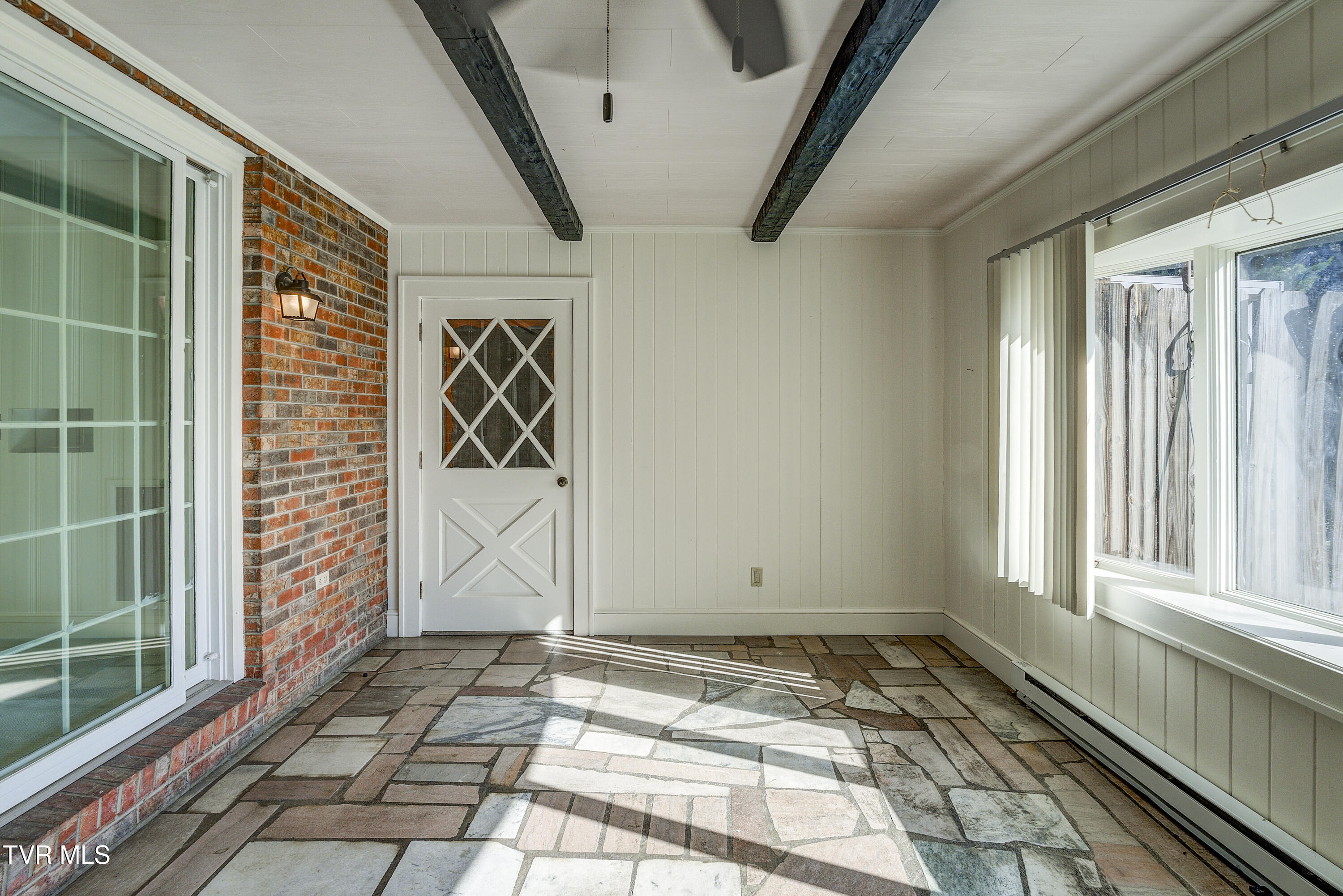 1208 North Main Avenue Erwin, TN 37650 - Photo 17 of 48 NorthMain-16