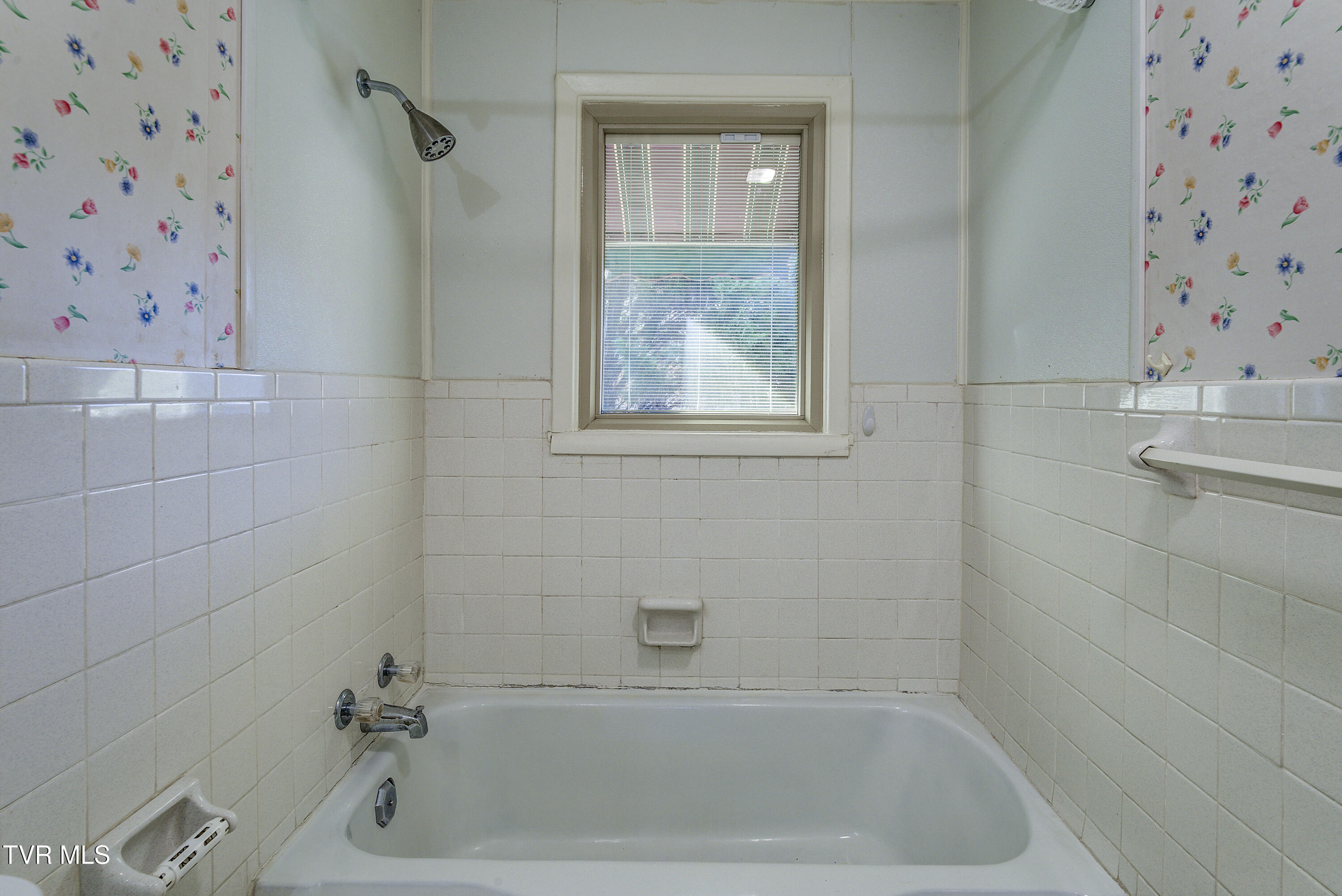 1208 North Main Avenue Erwin, TN 37650 - Photo 23 of 48 NorthMain-18