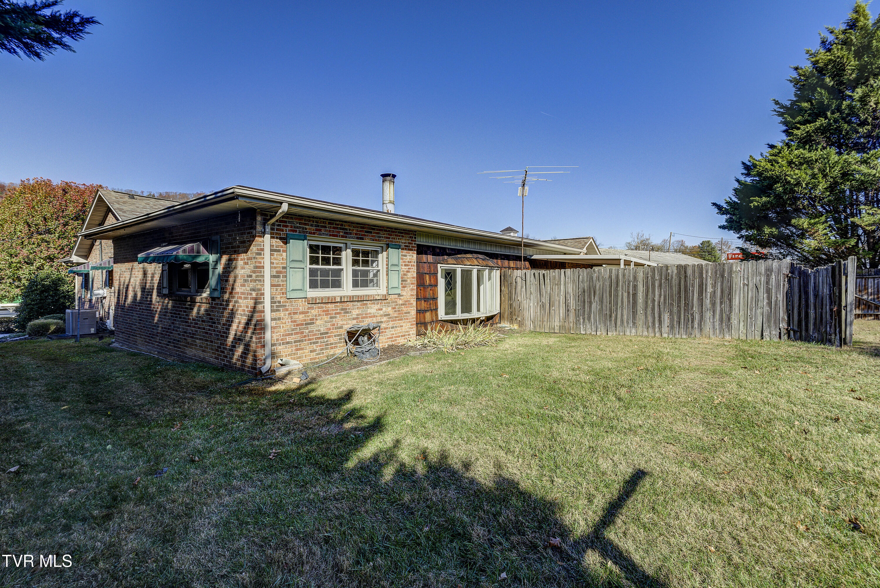1208 North Main Avenue Erwin, TN 37650 - Photo 42 of 48 NorthMain-45