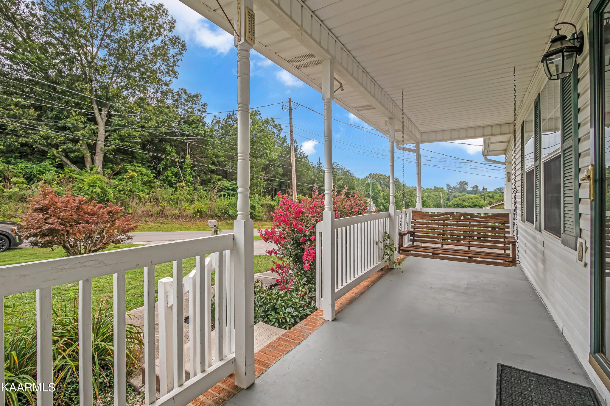 138 Crooke Road Jefferson City, TN 37760 - Photo 4 of 32 Gallery Image 4