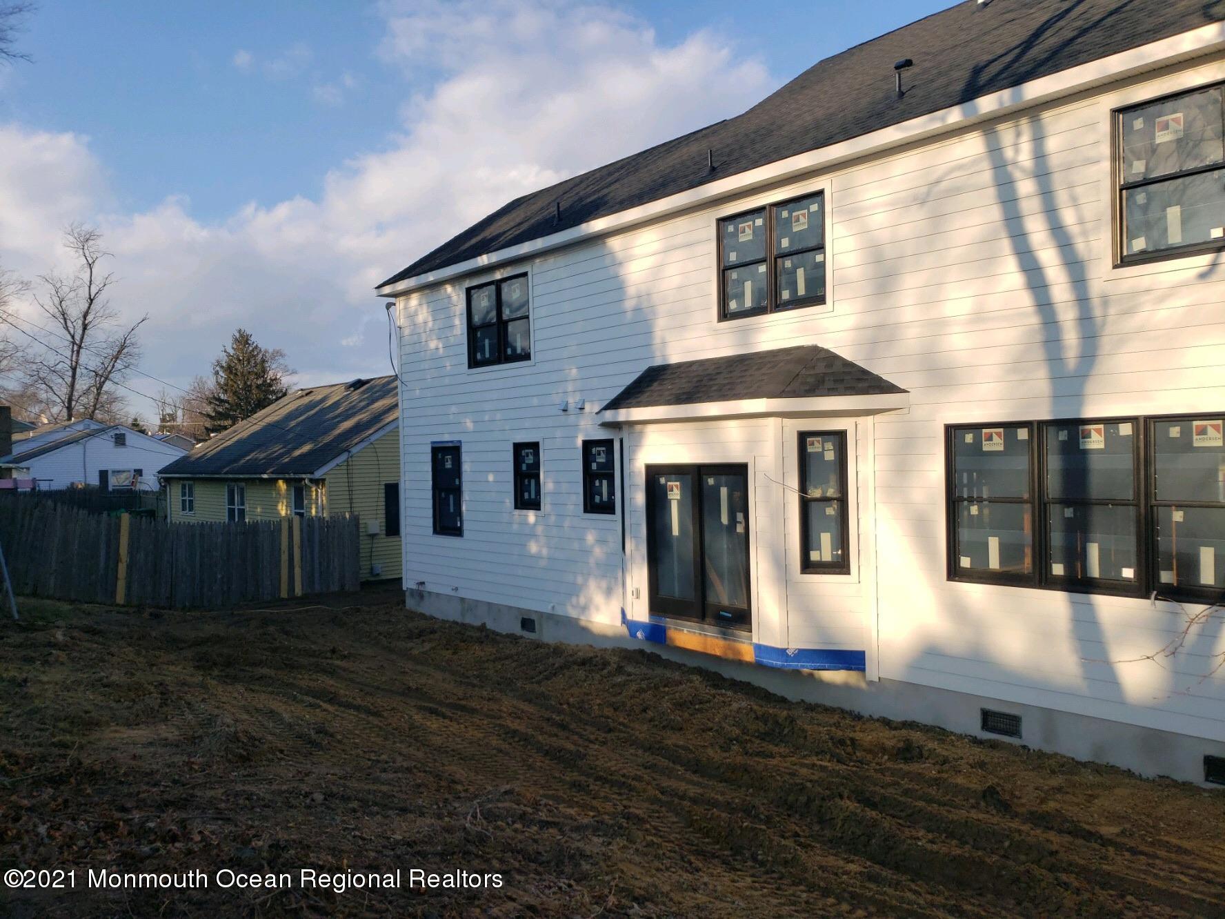 505 Wakefield Road Neptune Township, NJ 07753 - Photo 3 of 23 44CE0001-83CA-44BF-84AB-55F4B33FD836