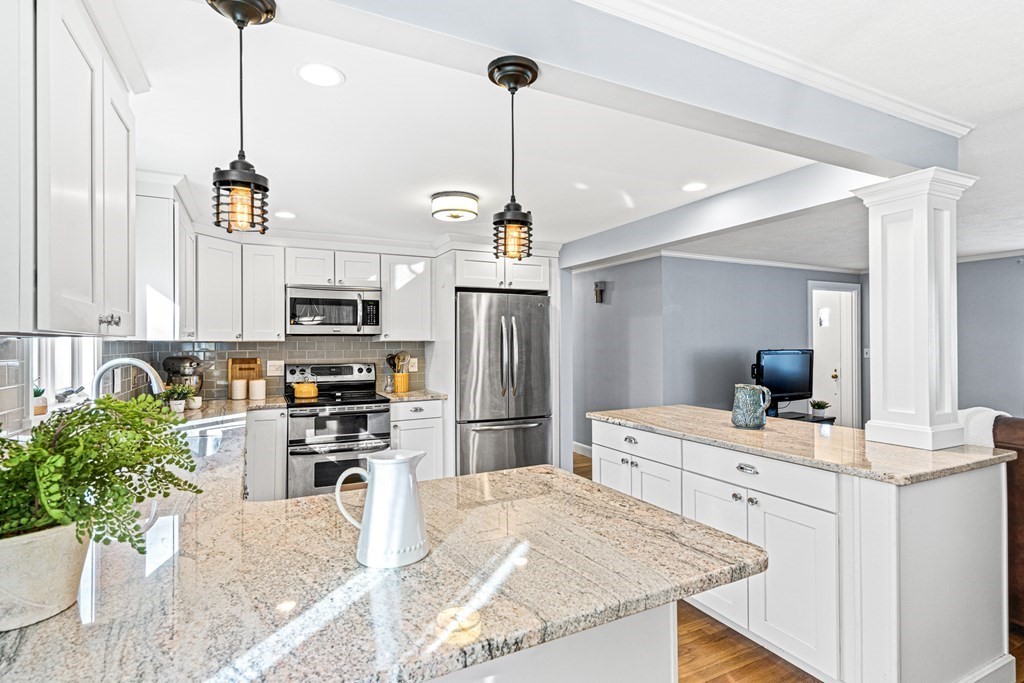 3 Swansea Road Wakefield, MA 01880 - Photo 6 of 36 Gallery Image 6