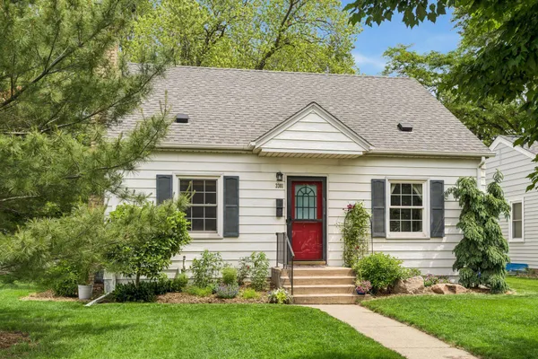 $545,000 | 3301 Brownlow Avenue, St. Louis Park, MN 55426