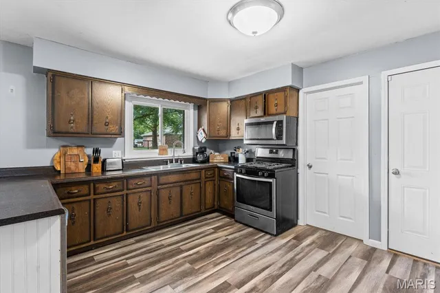 $197,000 | 325 North Van Buren Street, Trenton, IL 62293