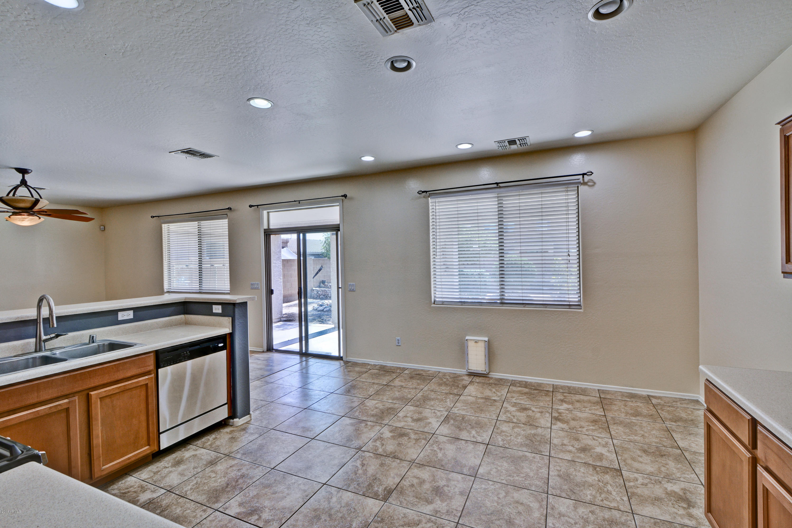 6889 West Maldonado Road Laveen, AZ 85339 - Photo 11 of 30 Maldonado (17)
