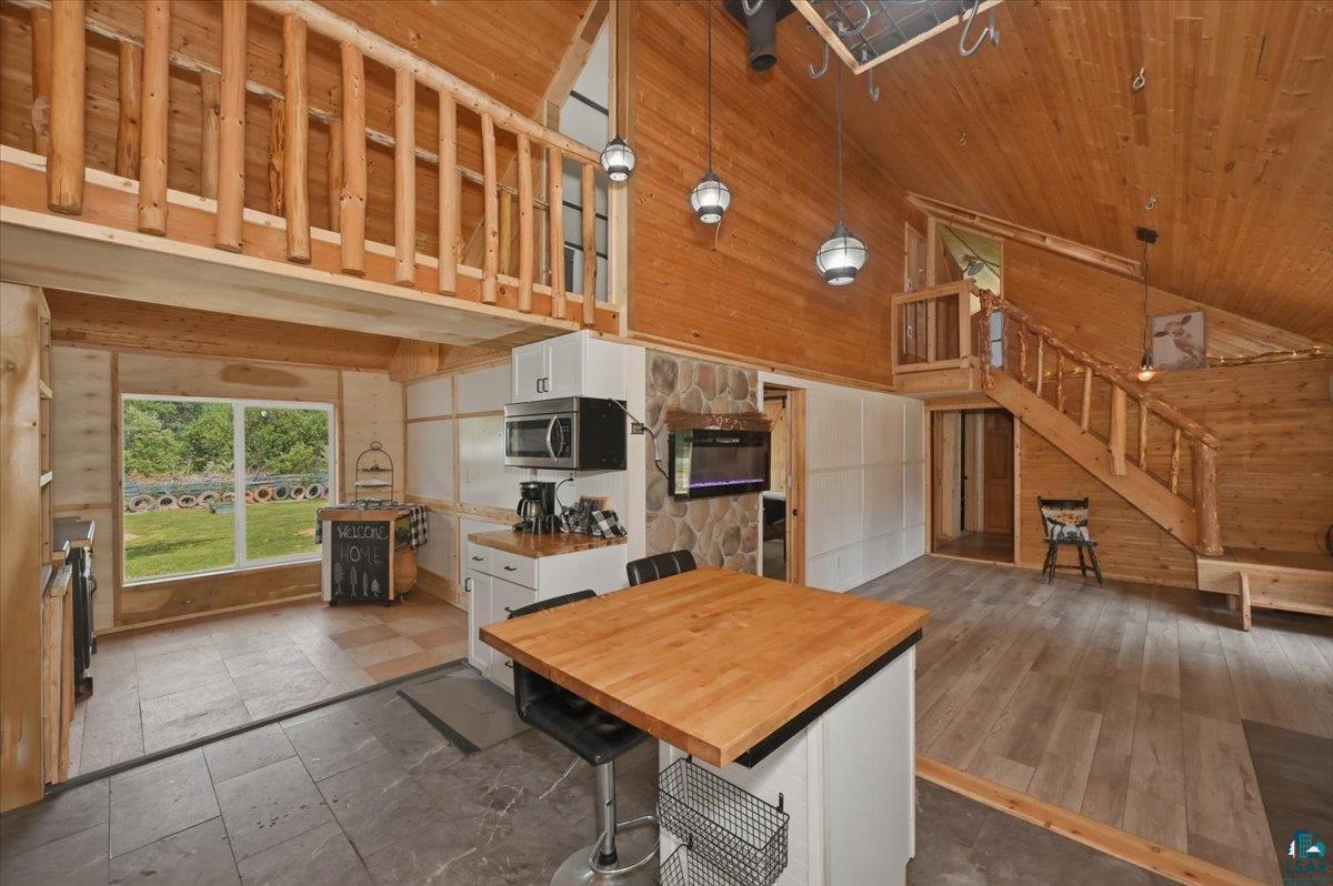 2751 East Milchesky Road Foxboro, WI 54836 - Photo 17 of 43