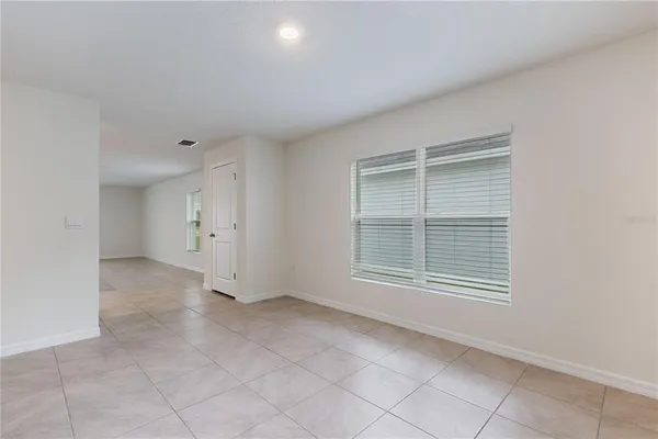 $2,600 | 3718 Mannered Gold Avenue, Bradenton, FL 34208