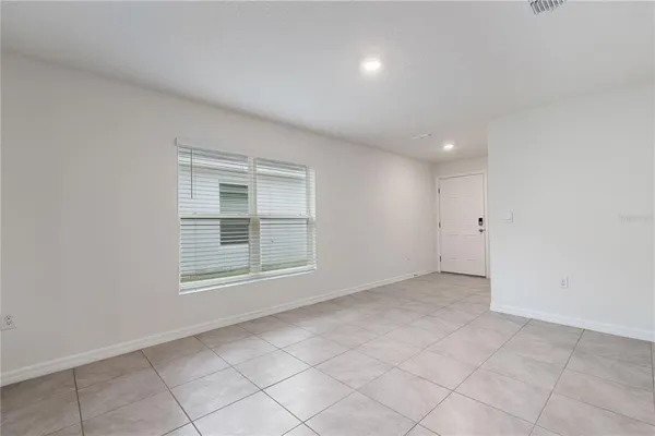 $2,600 | 3718 Mannered Gold Avenue, Bradenton, FL 34208