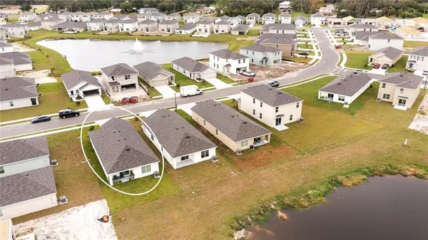 $2,600 | 3718 Mannered Gold Avenue, Bradenton, FL 34208