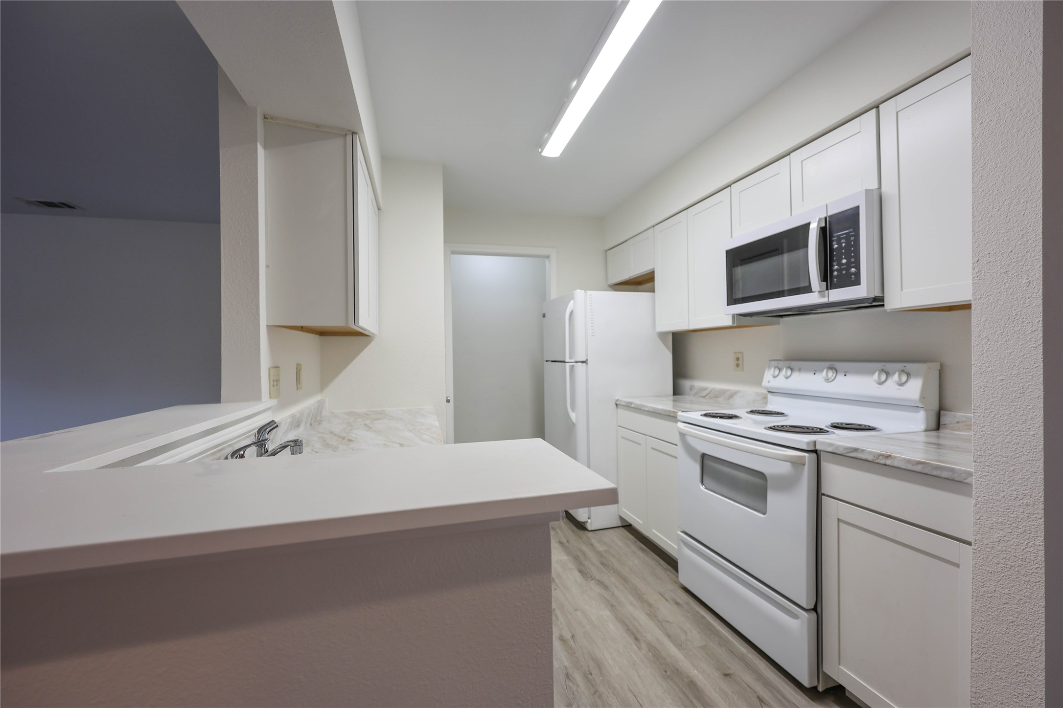 8701 Schick Road, Unit A Austin, TX 78729 - Photo 4 of 19