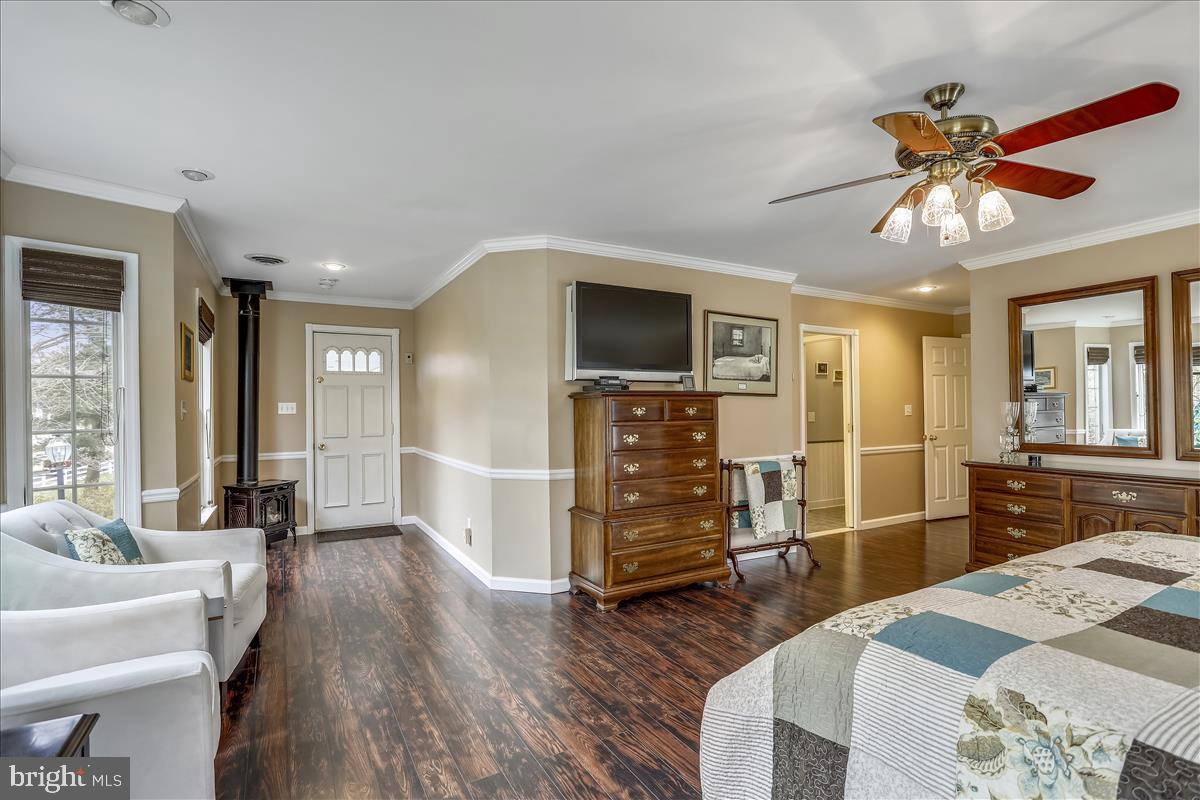 15431 Barnesville Road Boyds, MD 20841 - Photo 25 of 68 Master bedroom with access to front porch