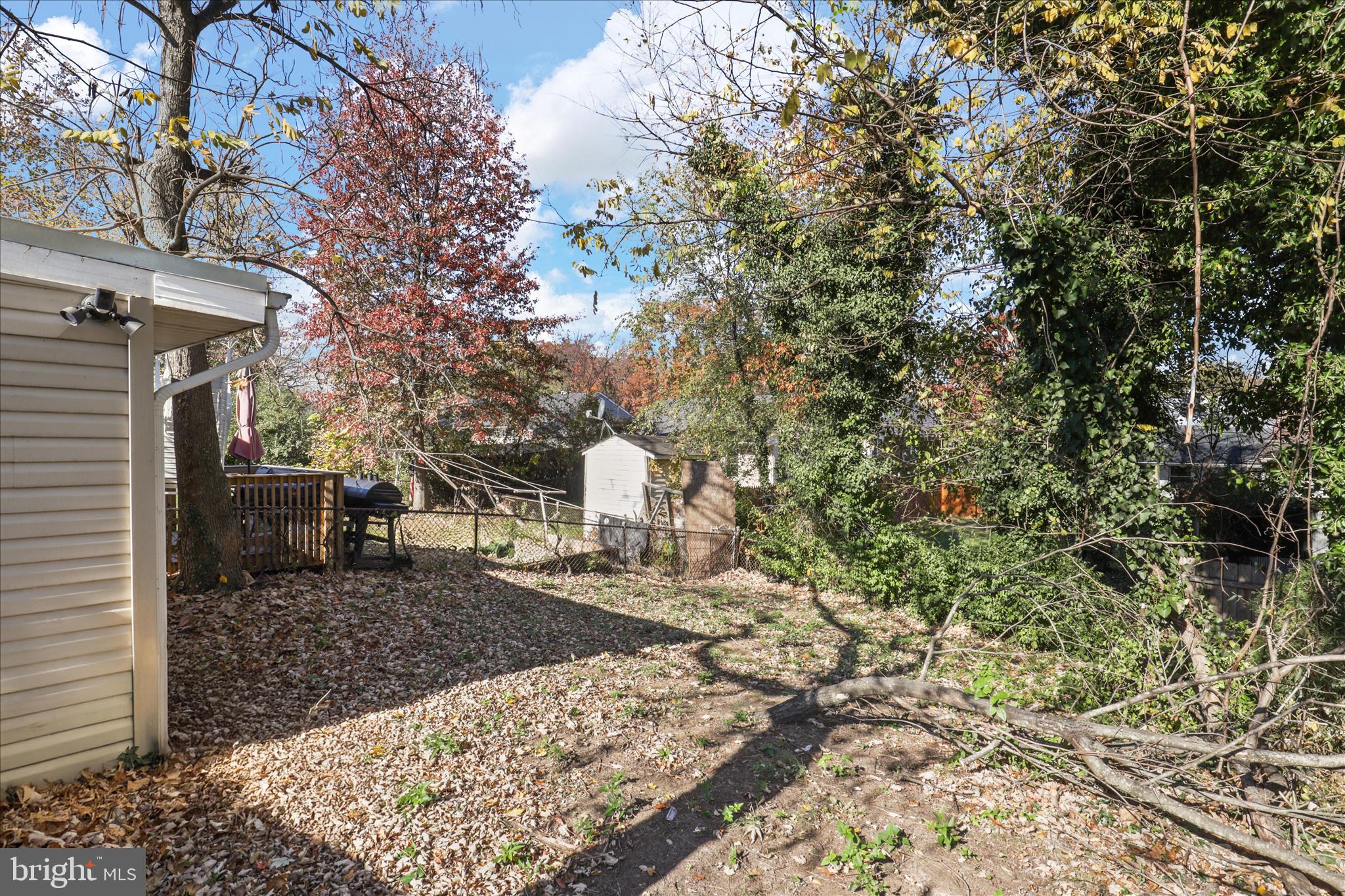 7750 Normandy Road Landover, MD 20785 - Photo 21 of 27 a view of a backyard of the house