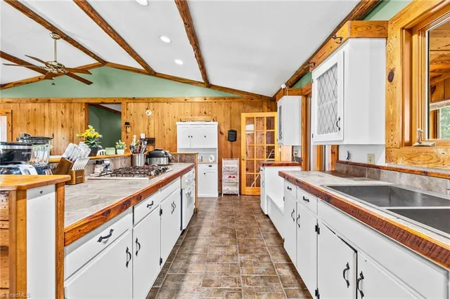 $360,000 | 108 Palomino Road, Carthage, NC 28327