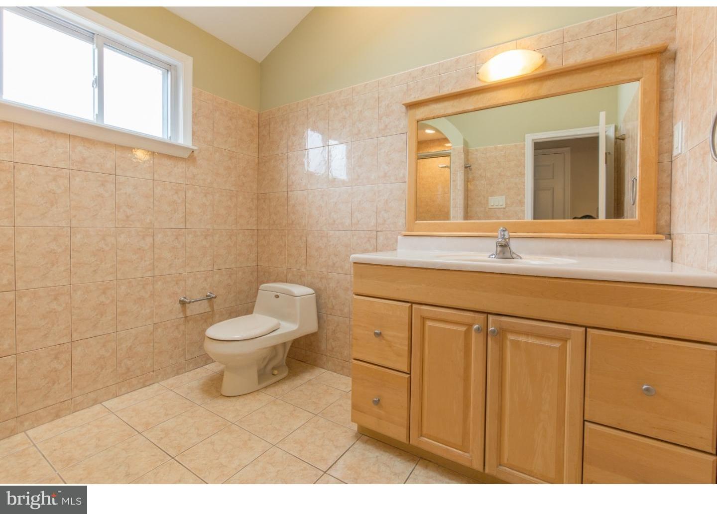 3238 Hayes Road Norristown, PA 19403 - Photo 20 of 25 Bathroom