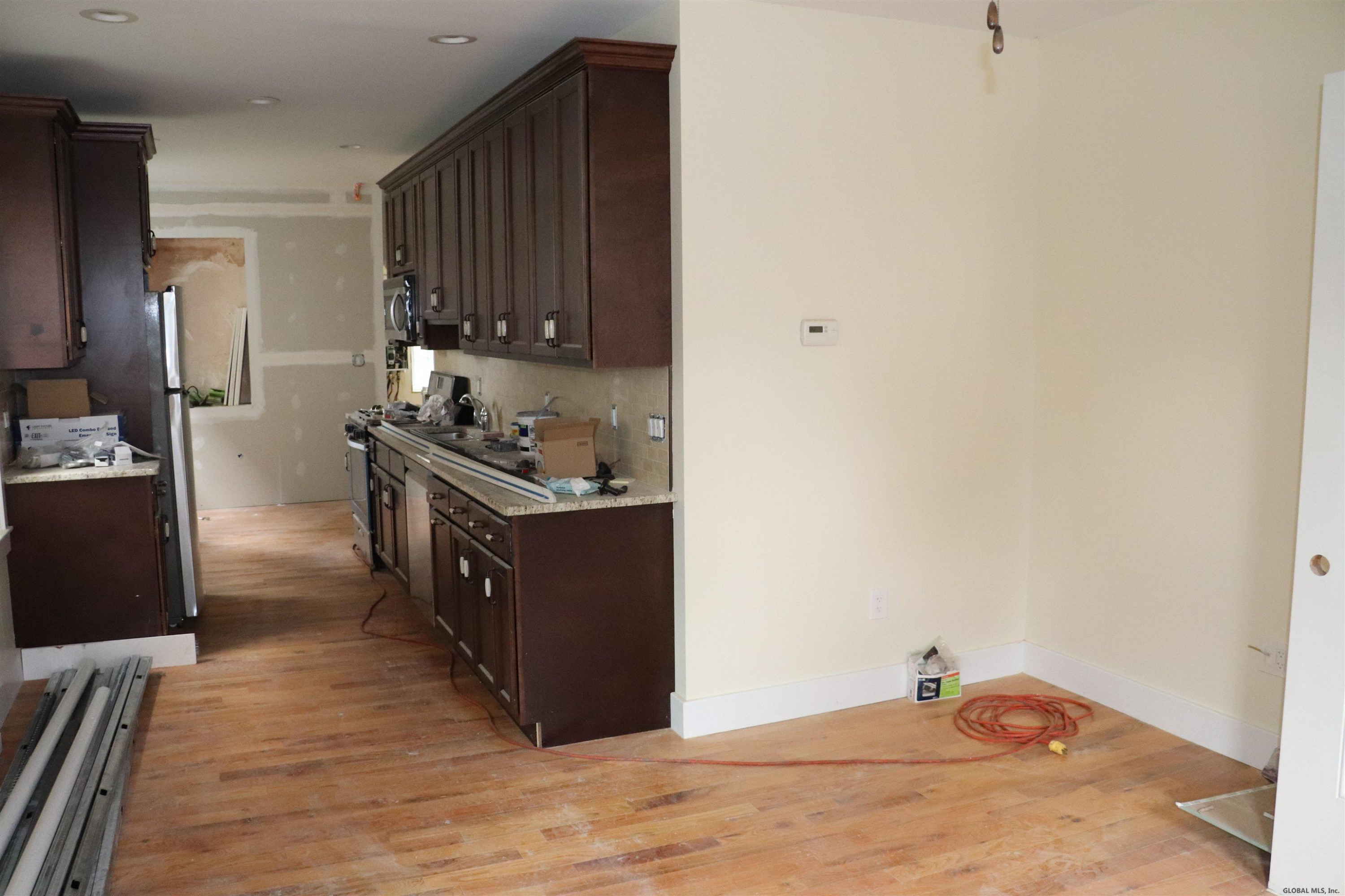 1527 3rd Street Rensselaer, NY 12144 - Photo 4 of 18 Photo 4