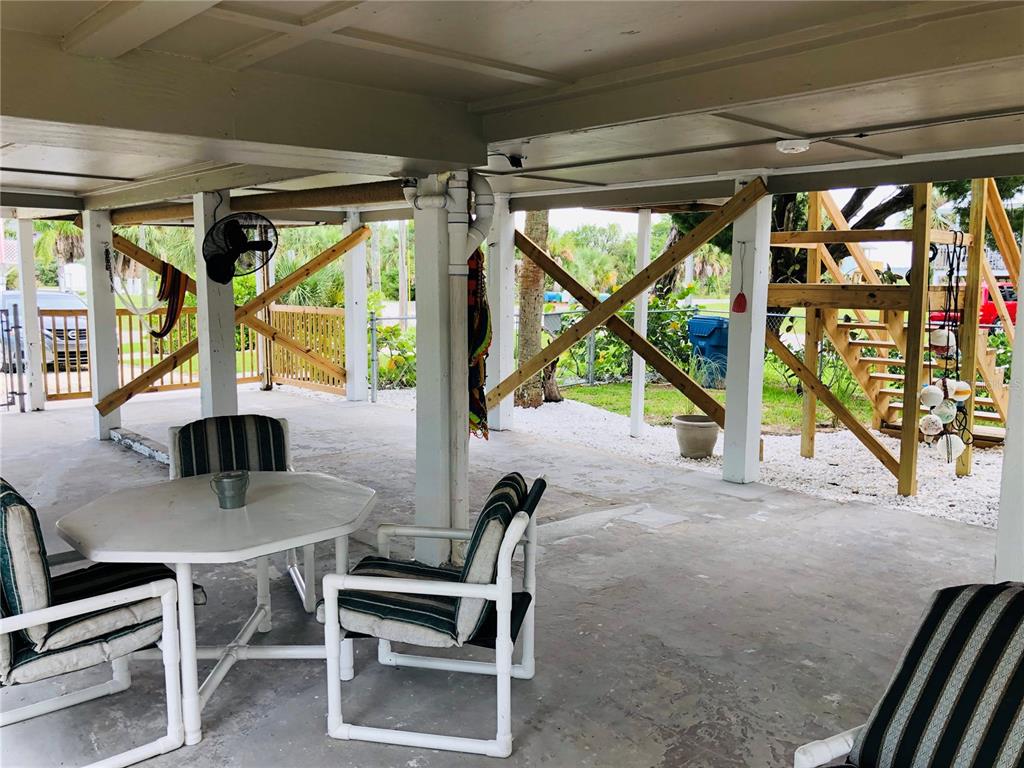 3480 Harbor Drive Weeki Wachee, FL 34607 - Photo 29 of 31 a reading room with furniture and a window