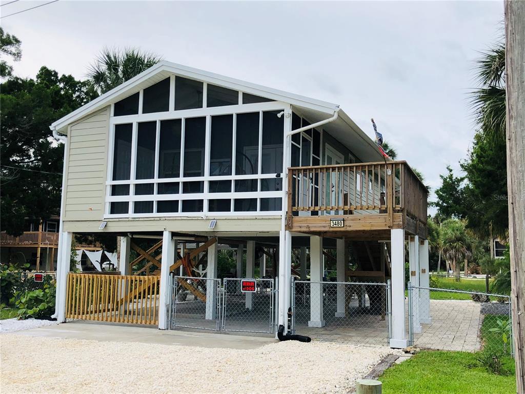 3480 Harbor Drive Weeki Wachee, FL 34607 - Photo 3 of 31 a front view of a house