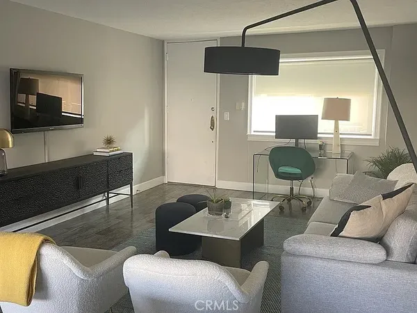 $5,000 | 1138 12th Street, Unit 5, Santa Monica, CA 90403