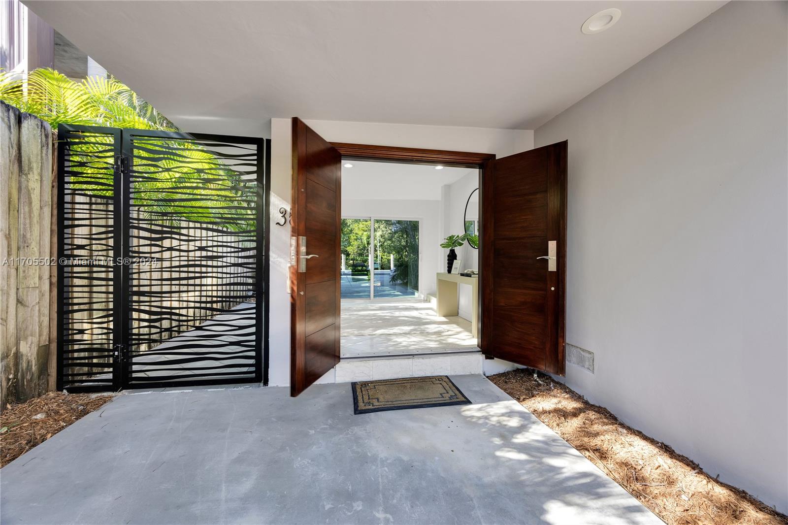 3566 Rockerman Road Miami, FL 33133 - Photo 5 of 43