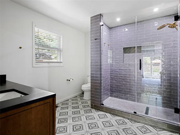 $30,000 | 4 White Lane, Hampton Bays, NY 11946