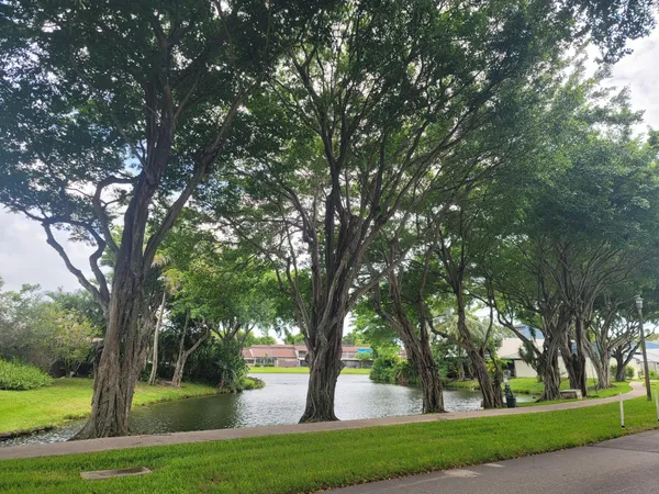 $2,250 | 3816 Southwest 69th Way, Unit 2Q, Miramar, FL 33023