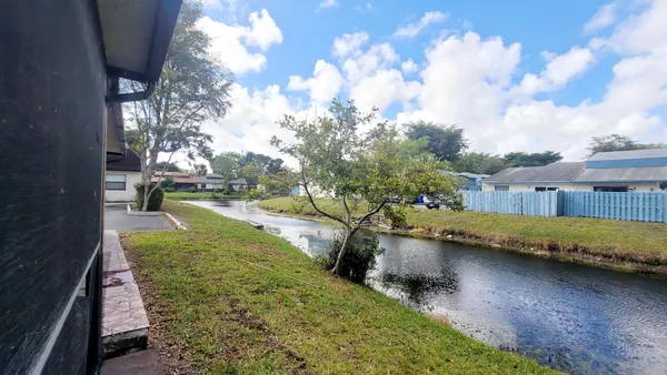 $2,250 | 3816 Southwest 69th Way, Unit 2Q, Miramar, FL 33023