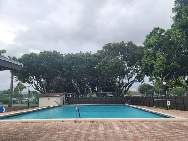 $2,250 | 3816 Southwest 69th Way, Unit 2Q, Miramar, FL 33023