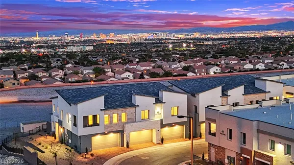$3,000 | 600 Carriage Hill Drive, Unit 1160, Las Vegas, NV 89138
