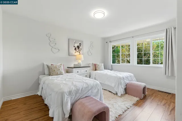 $1,625,000 | 122 Stein Way, Orinda, CA 94563