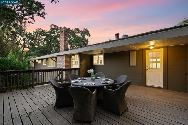 $1,625,000 | 122 Stein Way, Orinda, CA 94563