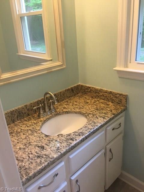 384 Armstrong Road Pilot Mountain, NC 27041 - Photo 9 of 12 Gallery Image 9