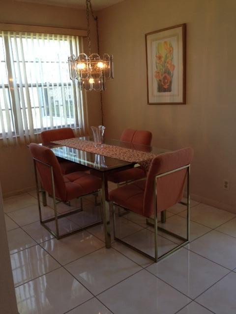 528 Mansfield M, Unit 528 Boca Raton, FL 33434 - Photo 6 of 17 528 mansfield dining room2