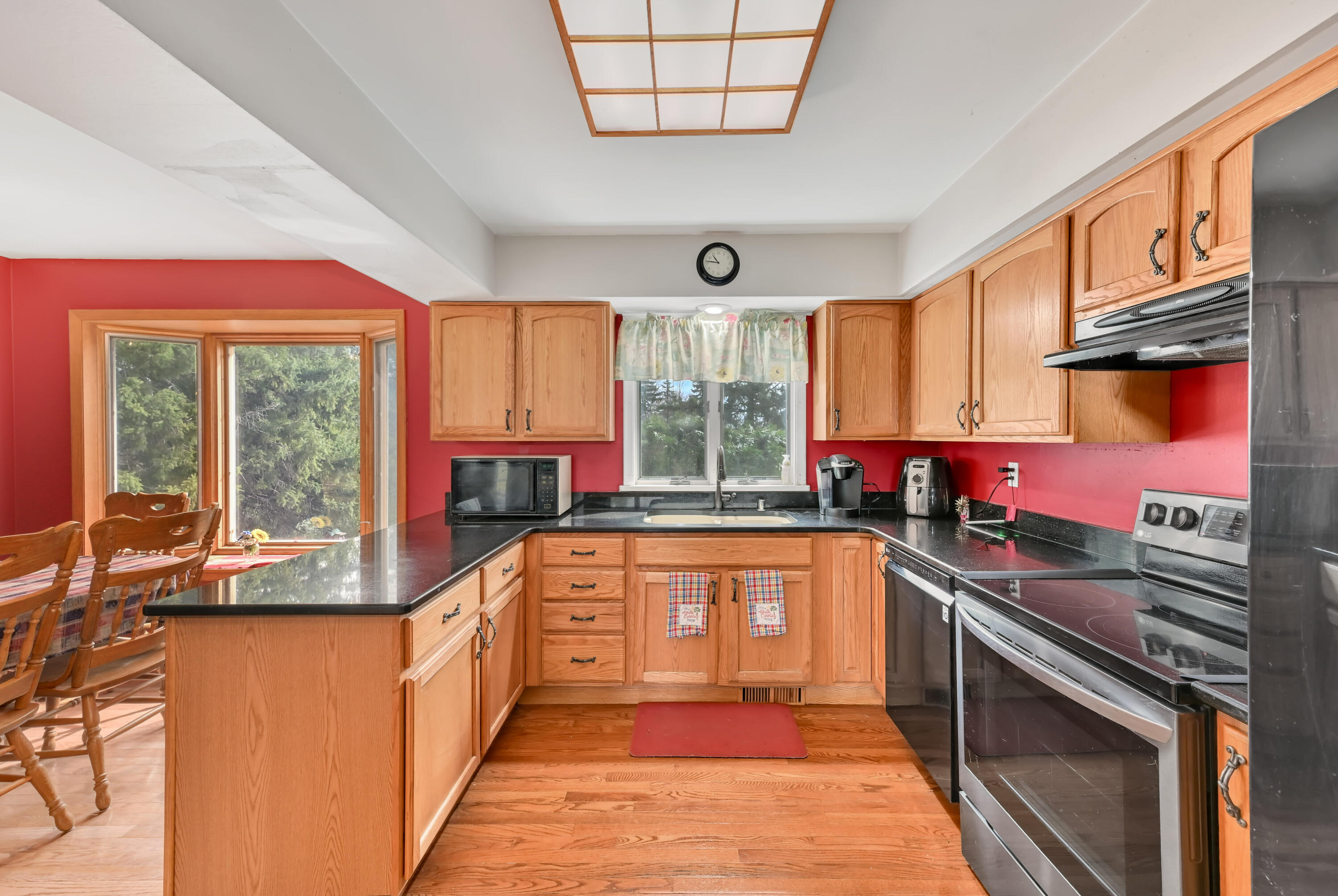 1220 Scenic Road Richfield, WI 53033 - Photo 15 of 38 DZ1220-11